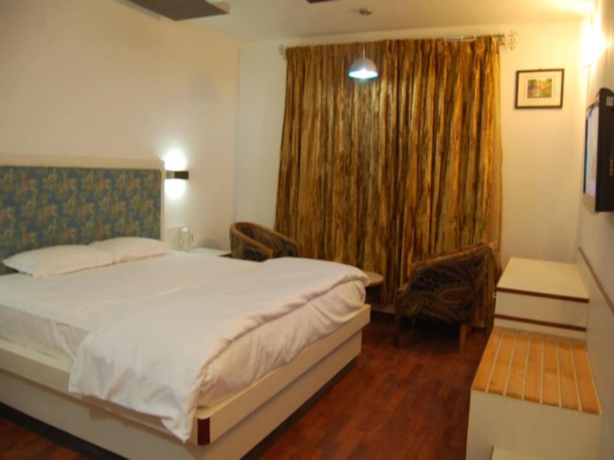 Pleasant Stay Kodai Hotel Pvt. Ltd. Kodaikanal Exteriör bild